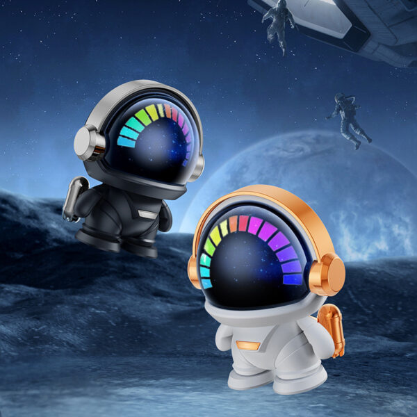 Spaceman Astronaut Wireless Bluetooth Speaker Portable Mini Desktop Creativity Audio Outdoor Subwoofer